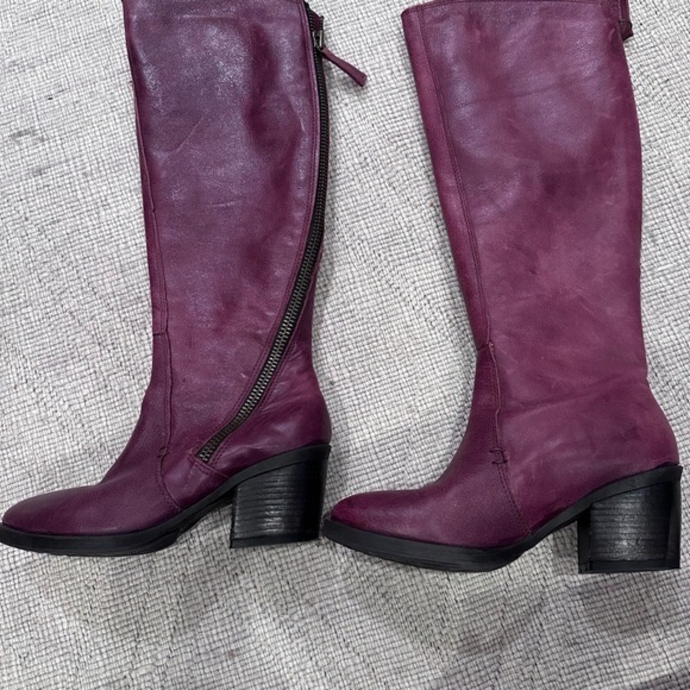 Deep Wine color Knee height mid heel Ethem Boots!  Made in Spain!  Size 36
